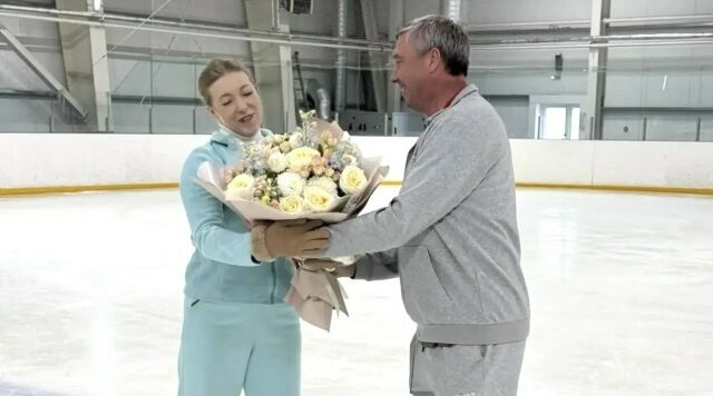 В Клинцах побывала прославленная фигуристка Екатерина Боброва
