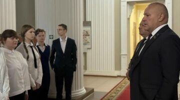 Интересная экскурсия учеников средней школы №5