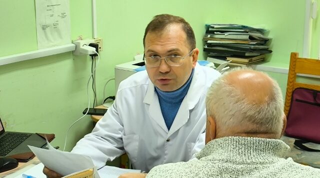Врачи НМИЦ им. А.Н. Бакулева проконсультировали 60 пациентов в Брянском кардиодиспансере