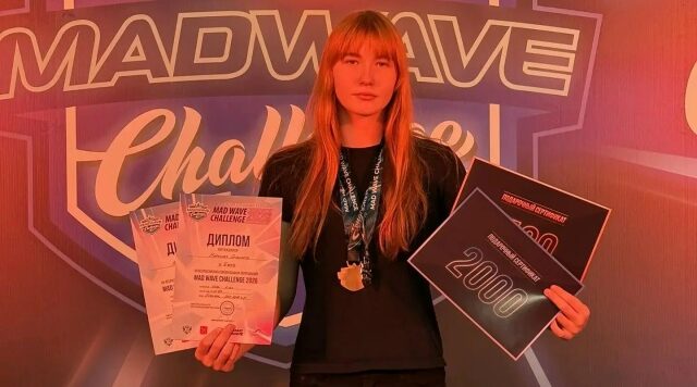 Сельцовская спортсмена отлично выступила на соревнованиях по плаванию